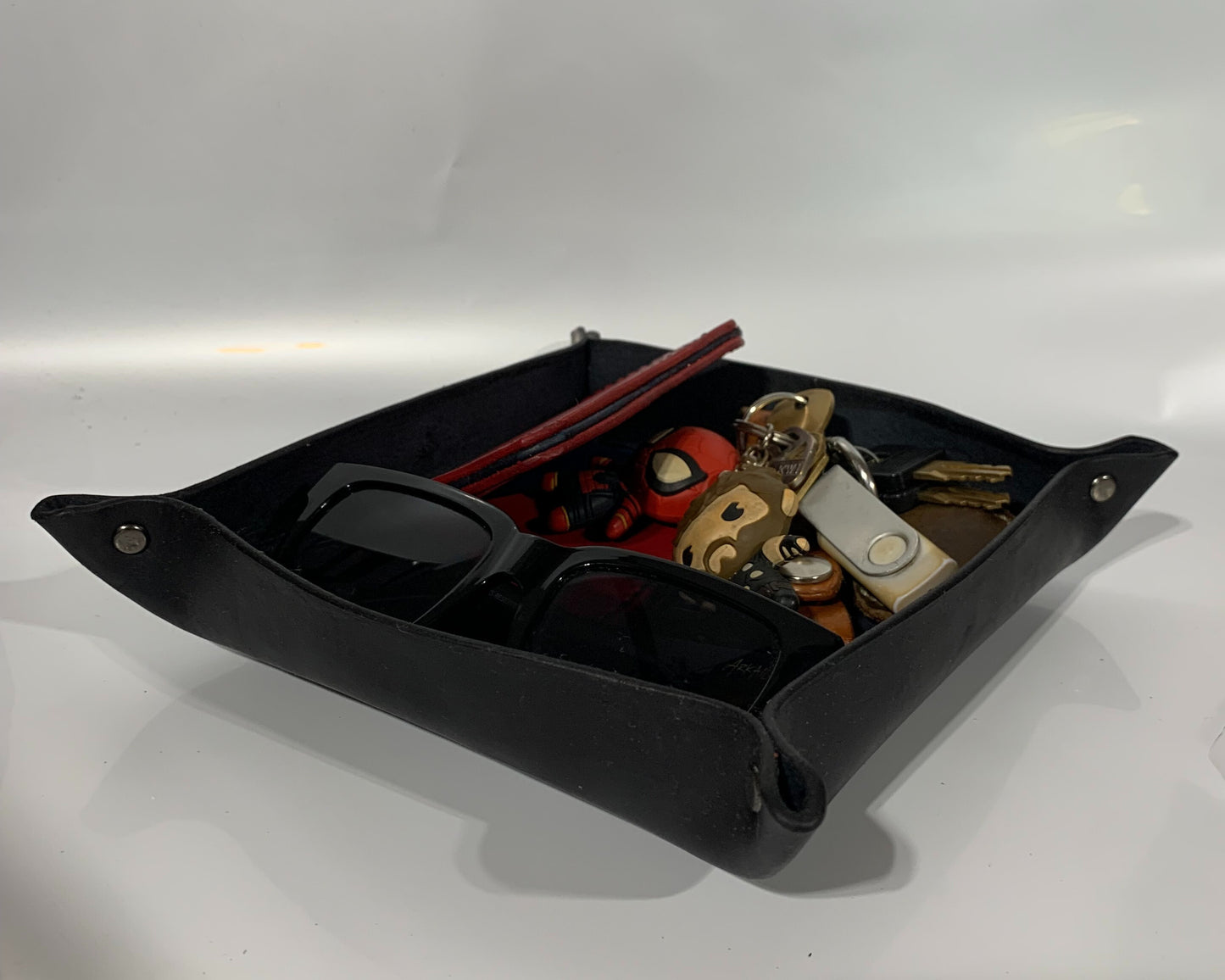 Valet tray